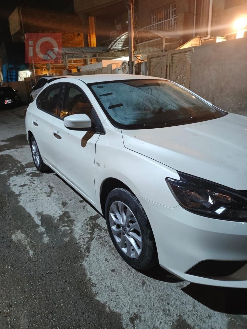 نيسان سنترا